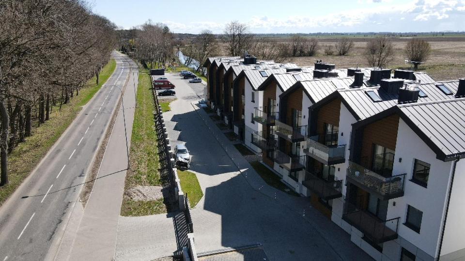 M&K Apartamenty Sailors Golden Yacht, Gdansk - Wyspa Sobieszewska Gdańsk Exterior foto