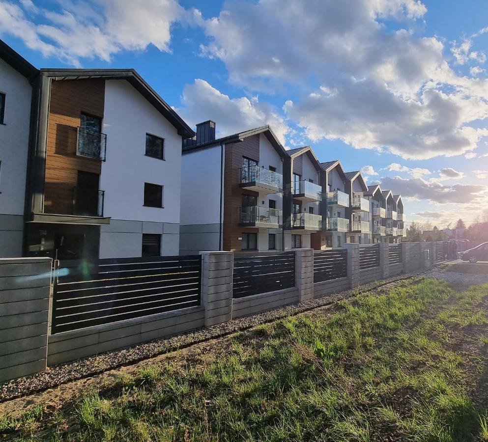 M&K Apartamenty Sailors Golden Yacht, Gdansk - Wyspa Sobieszewska Gdańsk Exterior foto